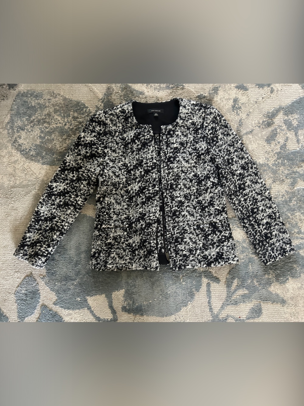 Ann Taylor Black and White Textured Zip-Up Jacket